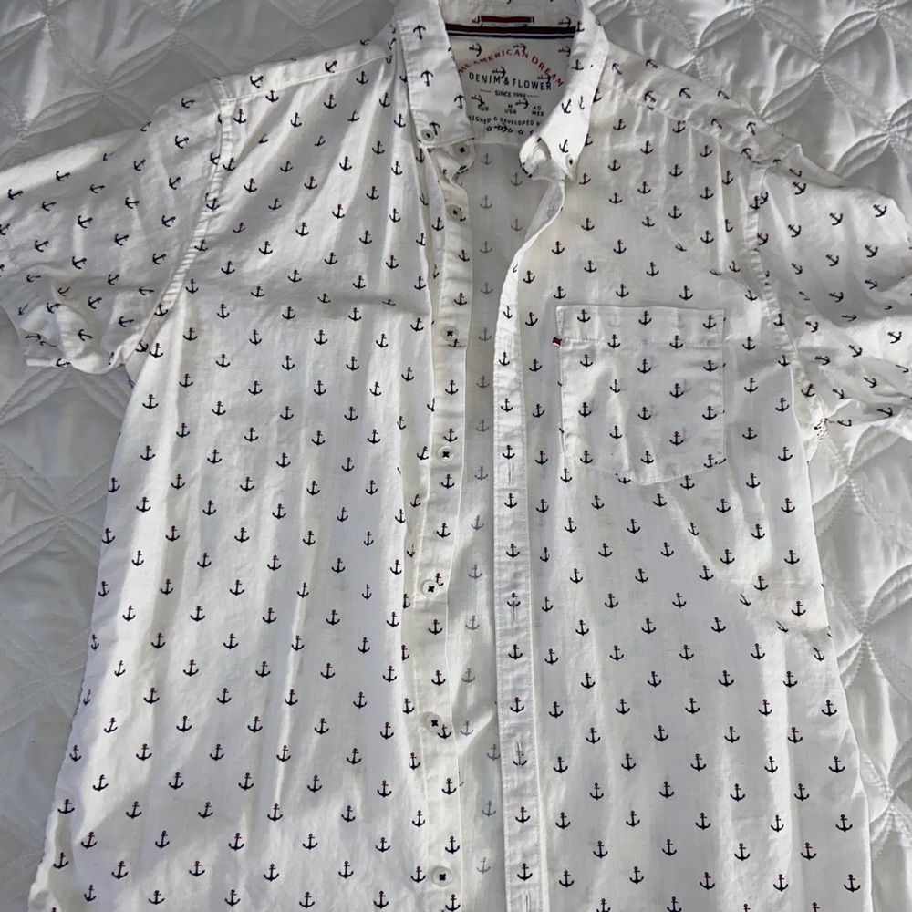 Men’s button up